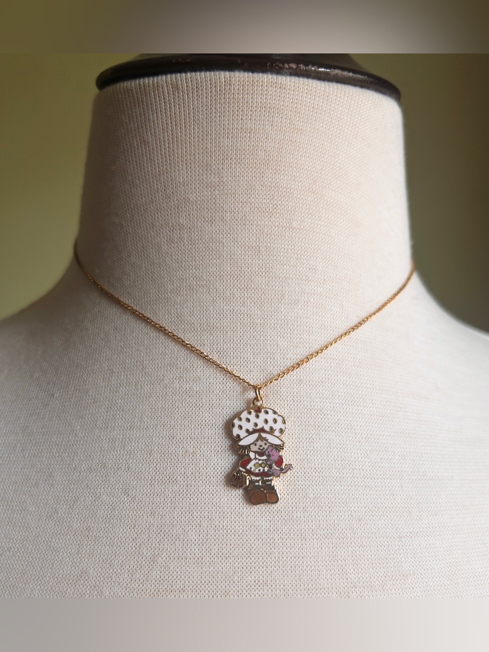Vintage 1980s Original Strawberry Shortcake Necklace, Charm Pendant